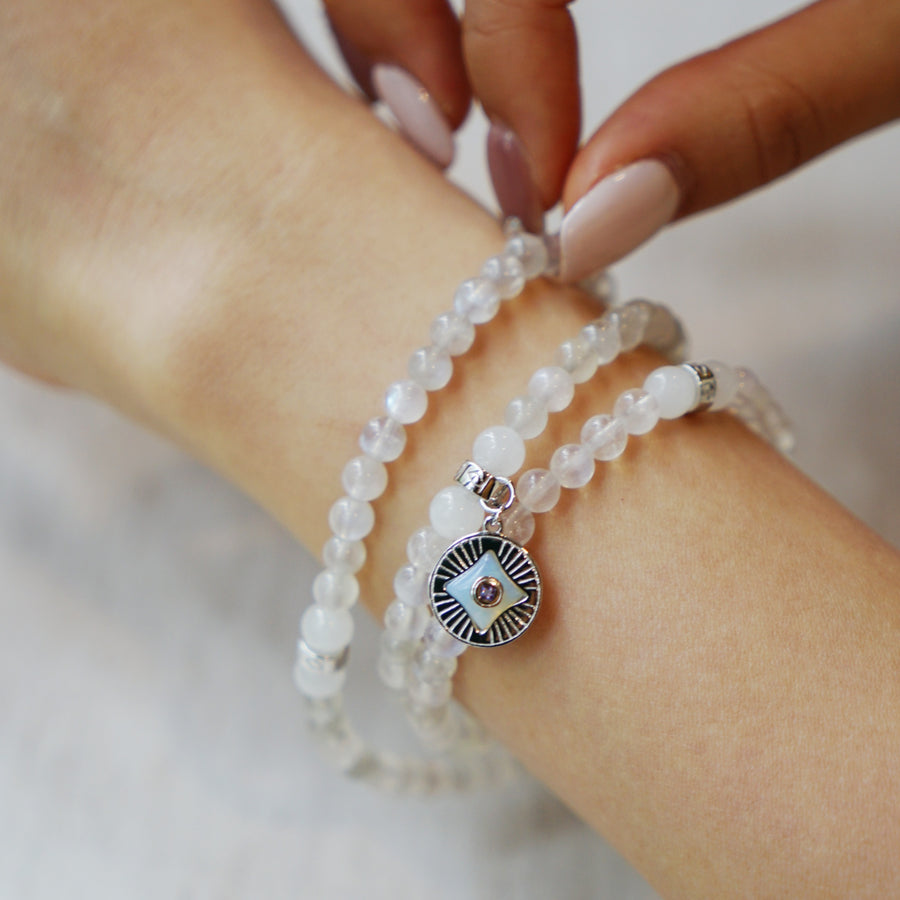 Five Elements「Metal」Solid 925 Sterling Silver, 18K Gold/White Gold Plated White Color Healing Moonstone Aura Pendant 3 Layered Crystal Bracelet & Necklace