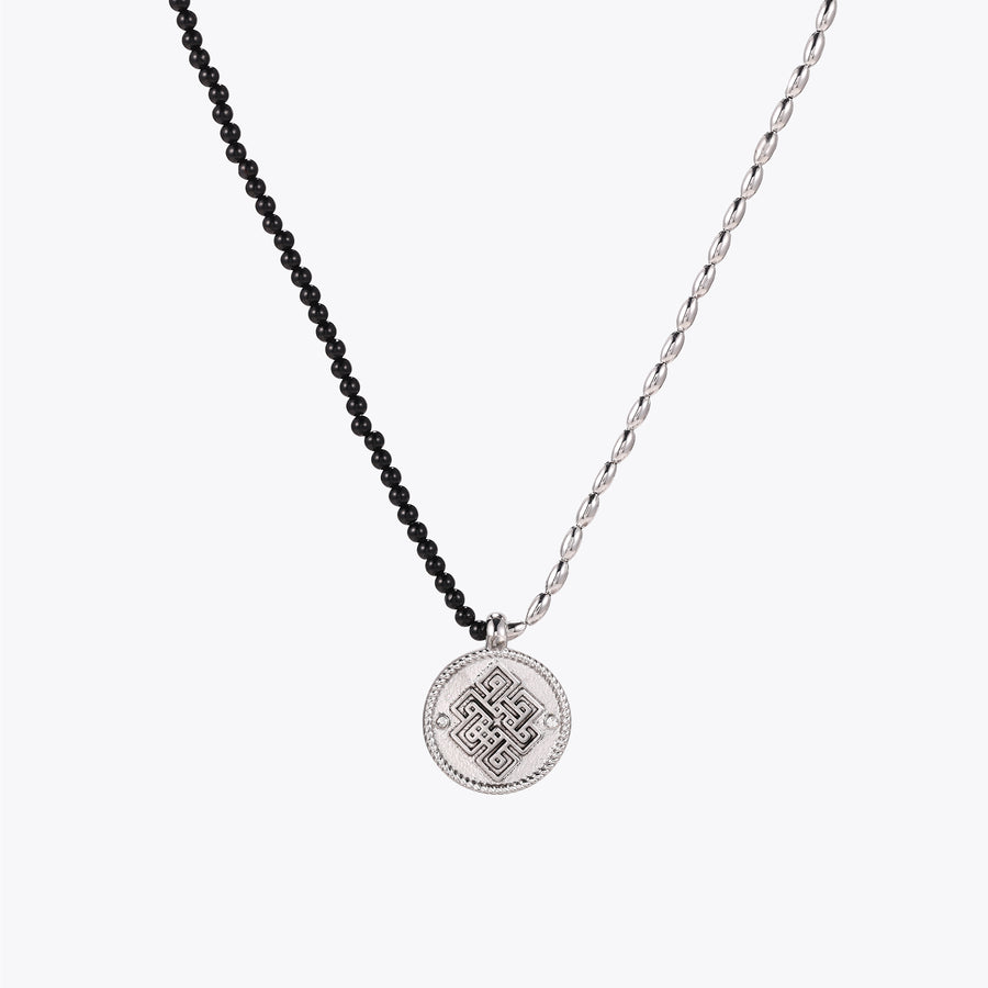 「Three Charms」 Venus Bound the endless love knot crystal beaded necklace