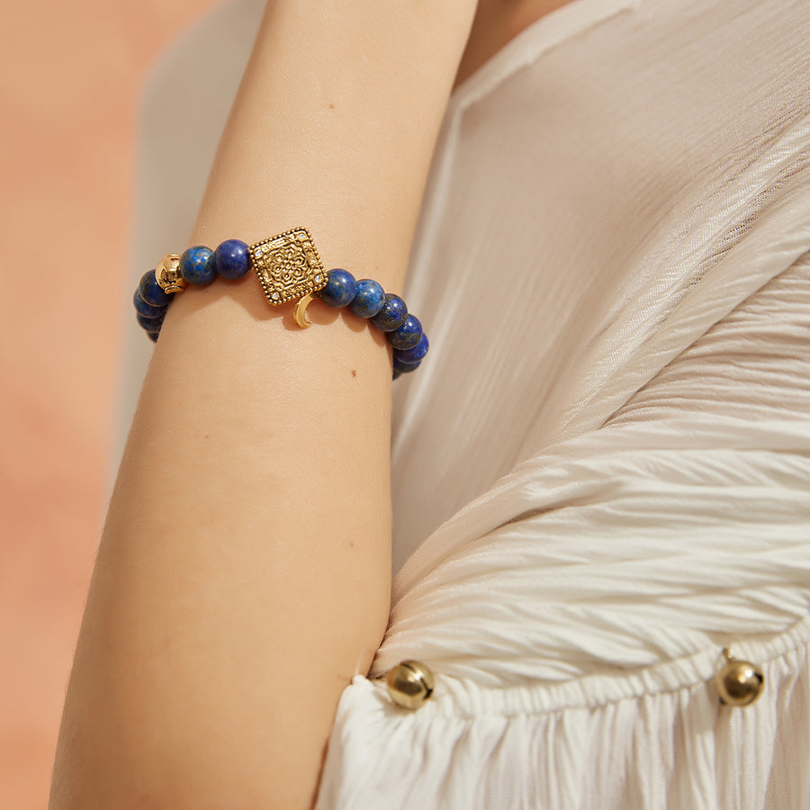 「Three Charms」 Sundial &Lotus&The endless love knot Lapis beaded bracelet