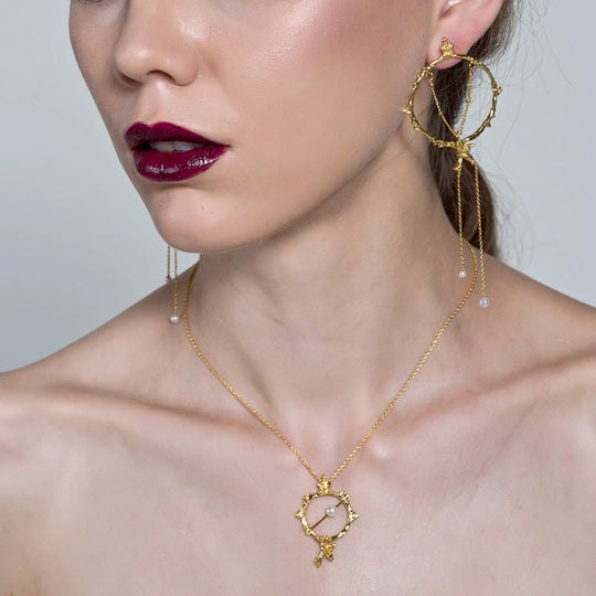 LOST IN EDEN'S GARDEN 18K Gold Plated Pearl Pendant Necklace