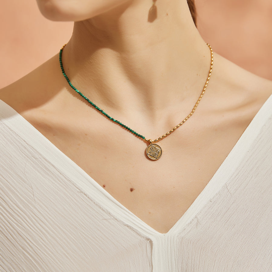 「Three Charms」 Venus Bound the endless love knot crystal beaded necklace