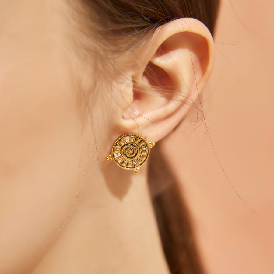 「Three Charms」Solar Meridian the endless love knot simple stud earrings