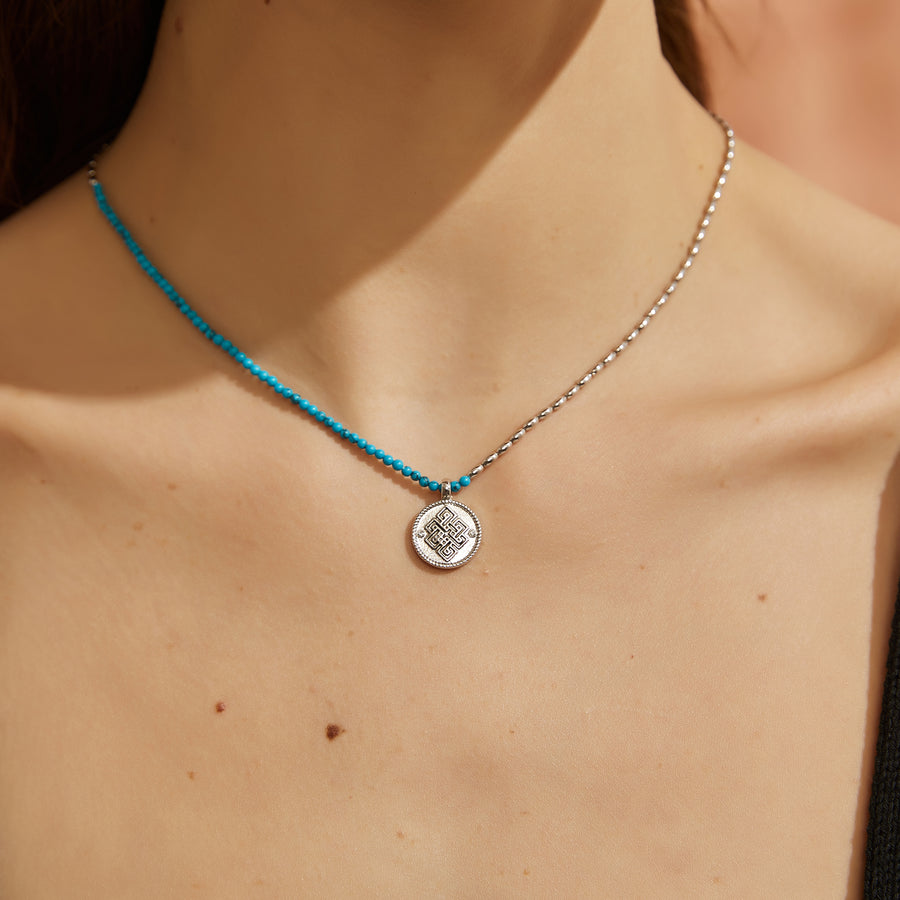 「Three Charms」 Venus Bound the endless love knot crystal beaded necklace