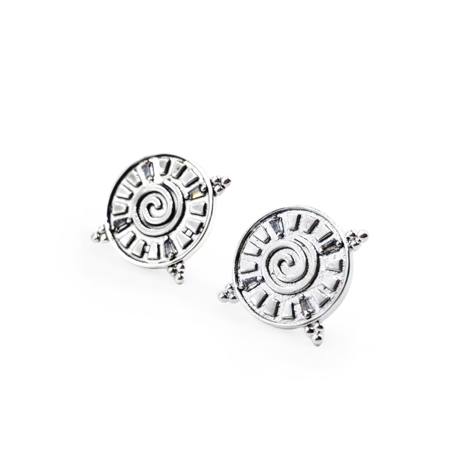 「Three Charms」Solar Meridian the endless love knot simple stud earrings
