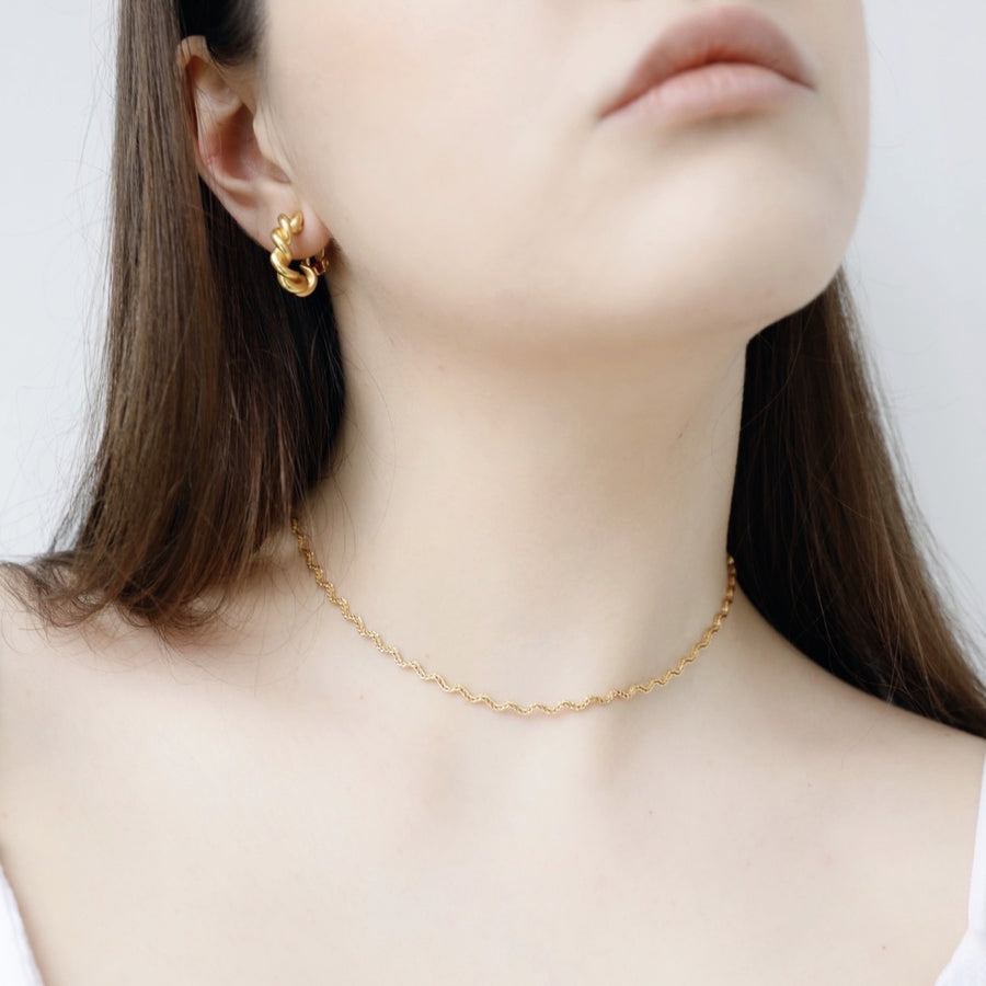 Golden Dune French braid ripple necklace