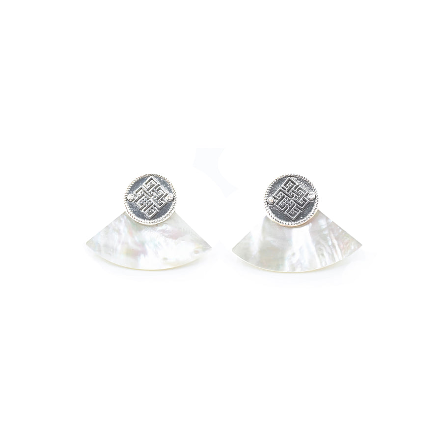 「Three Charms」 Venus Bound the endless love knot fan-shaped mother-of-pearl earrings & ear clips