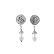 「Three Charms」 Venus Bound the endless love knot drop pearl pendant earrings & ear clips