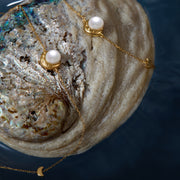 Moonlit Grace / Lunar Phase& Moon Minimalist Pearl Bracelet