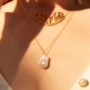 REVERIE Big Baroque Pearl Pendant Necklace